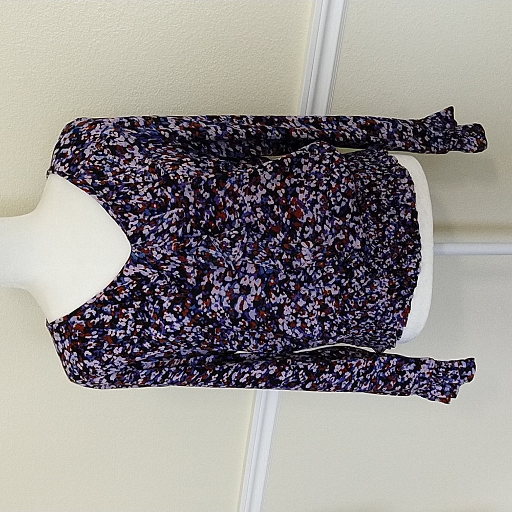 Sofia Jeans Floral V-Neck Top